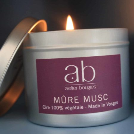 Bougie artisanale parfumée Mûre Musc