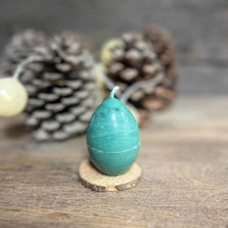 Bougie artisanale moulée forme œuf Vert Foncé