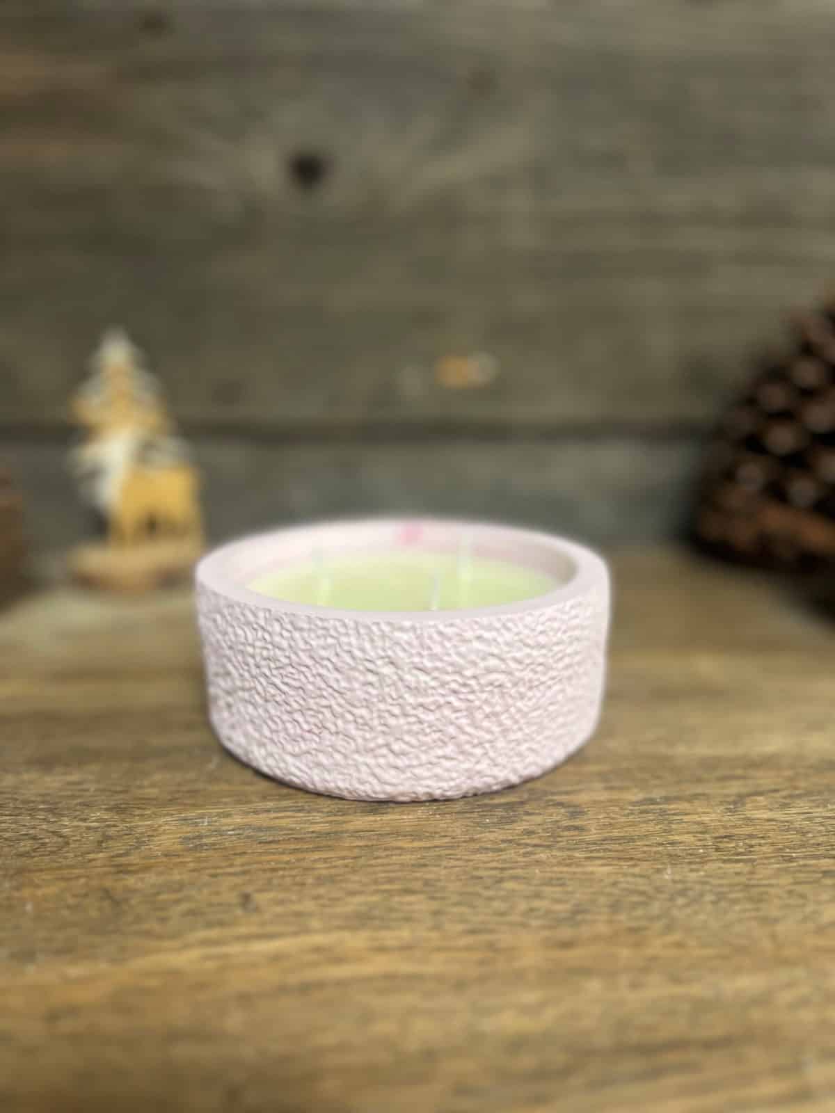 Bougie artisanale cire végétale parfumée - Contenant fait main Rose – Image 2